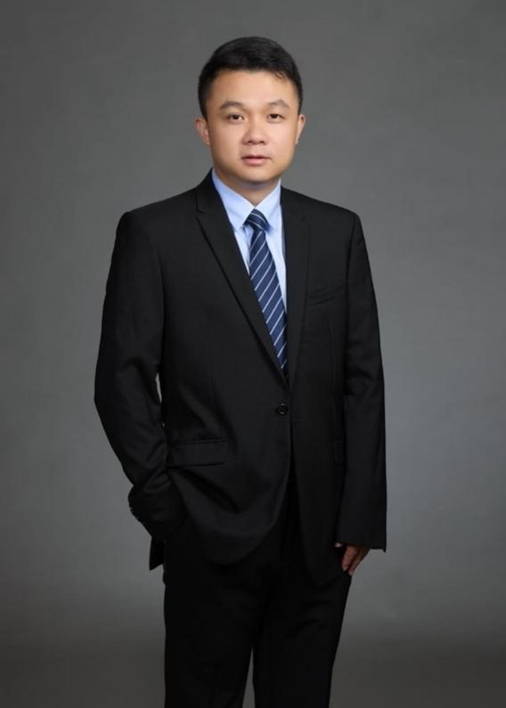 张磊